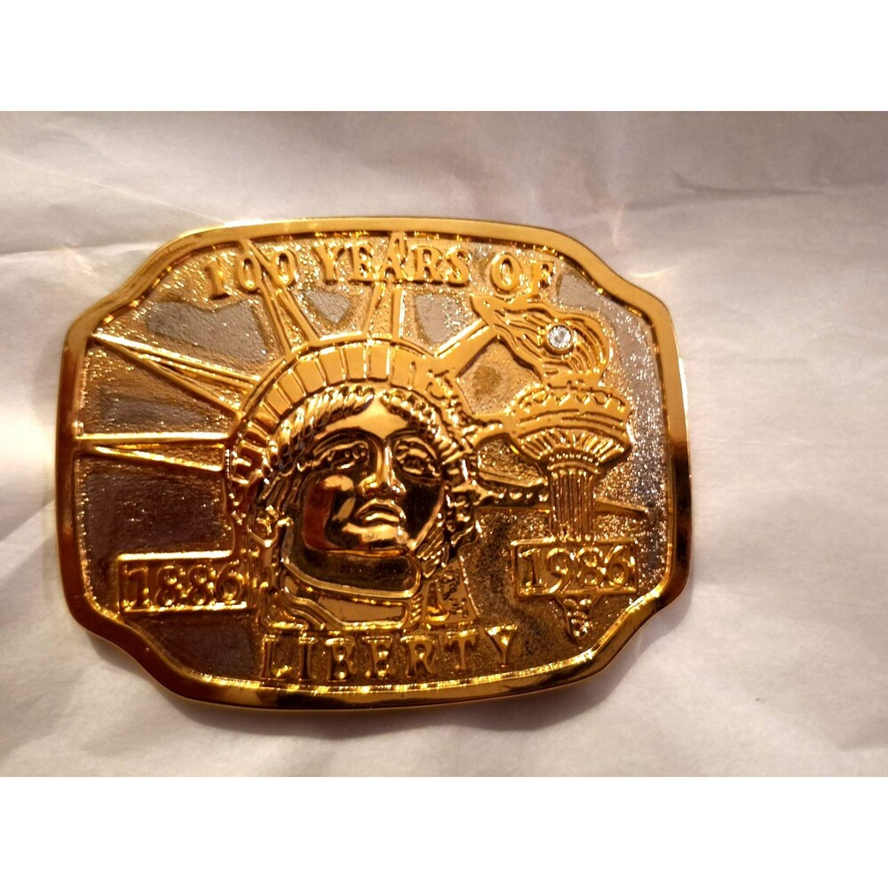 100 years Liberty 1886-1986‎ Goldtone 2.5" X 3.5" belt buckle